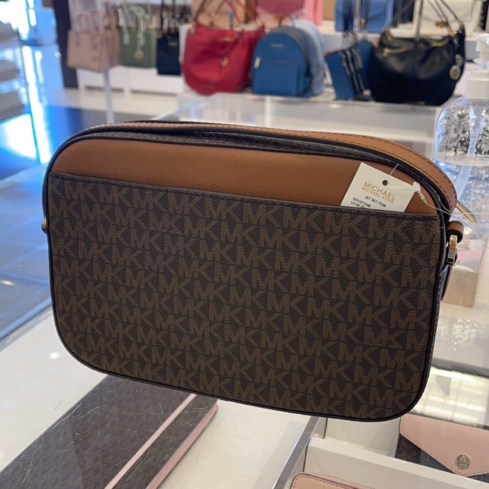 Michael Kors Jet Set Item Large East West Zip Chain MK Signature Crossbody Bag - Picture 5 of 16